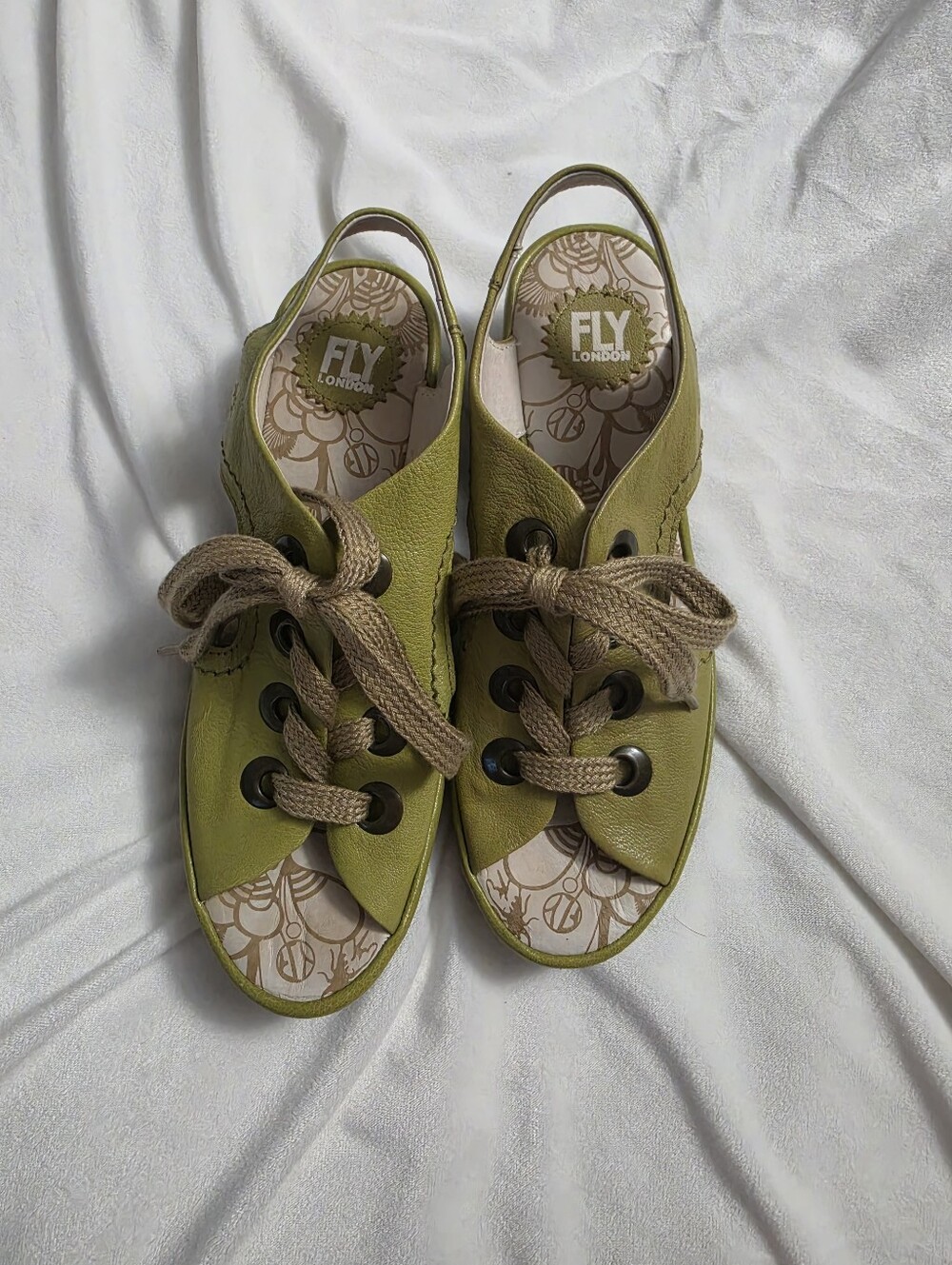 Fly London Women's Size 40 EUR US Size 9 Green Ylfa Wedge Tie Up Sandals Leather - Picture 2 of 9